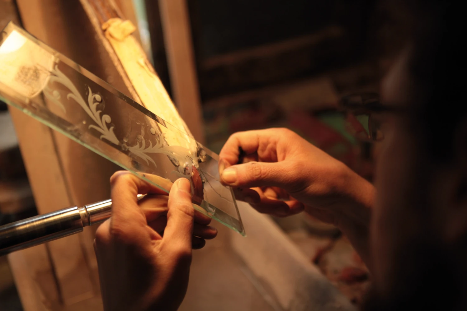 Elisabetta Tray - Engraved Handcraft - Original Murano Glass OMG 6 Elisabetta Tray - Engraved Handcraft - Original Murano Glass OMG - Image 4