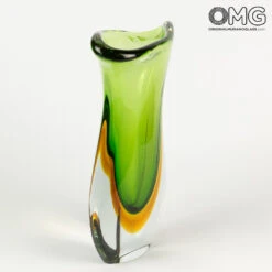 Vase Cobra - Green Sommerso - Original Murano Glass OMG -Life Store sommerso cobra green blown vase original murano glass 2