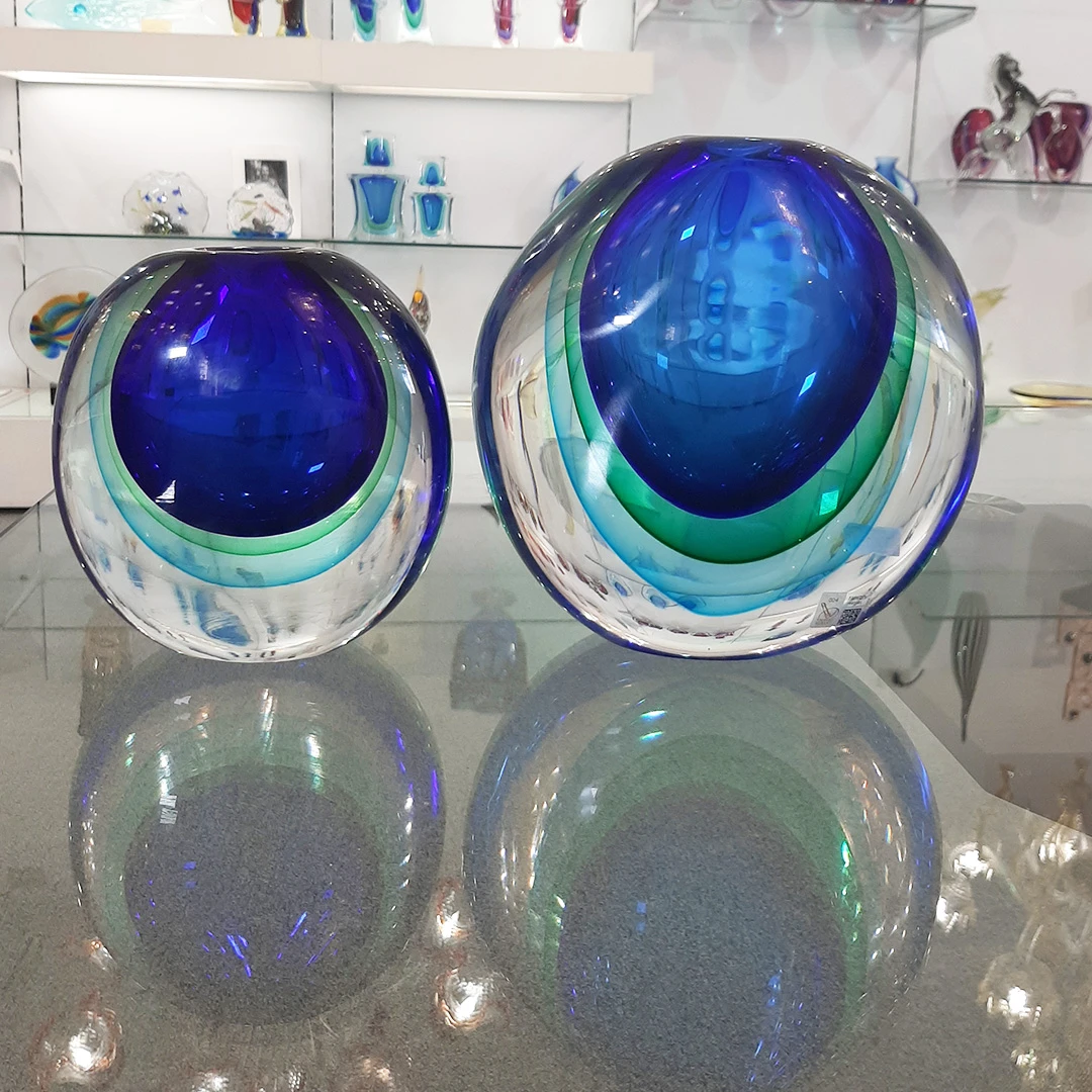 Vase Egg Light Blue - Sommerso - Original Murano Glass OMG 4 Vase Egg Light Blue - Sommerso - Original Murano Glass OMG - Image 2